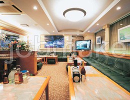 【岡山 キャバクラ】日払い可能な求人バイト(クラブ六本木　駅前店・クラブ瀬里奈・カエラ 岡山)