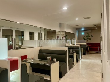 キャバクラClub Mau （クラブ マウ）のバイト求人用画像3